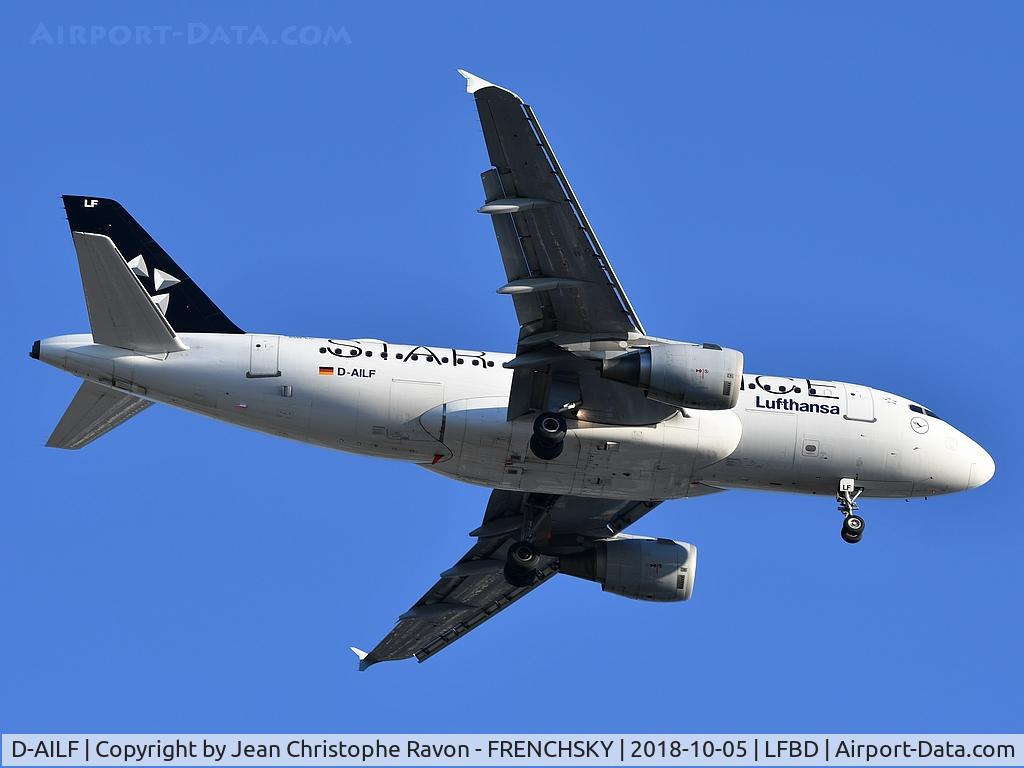 D-AILF, 1996 Airbus A319-114 C/N 636, LH1084 from FRA landing runway 23