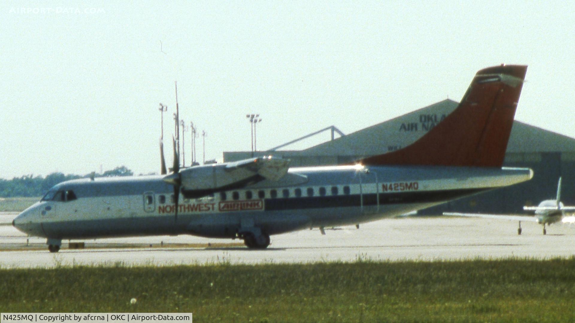 N425MQ, 1997 ATR 42-300 C/N 047, REWORK AT AAR, OKLAHOMA CITY