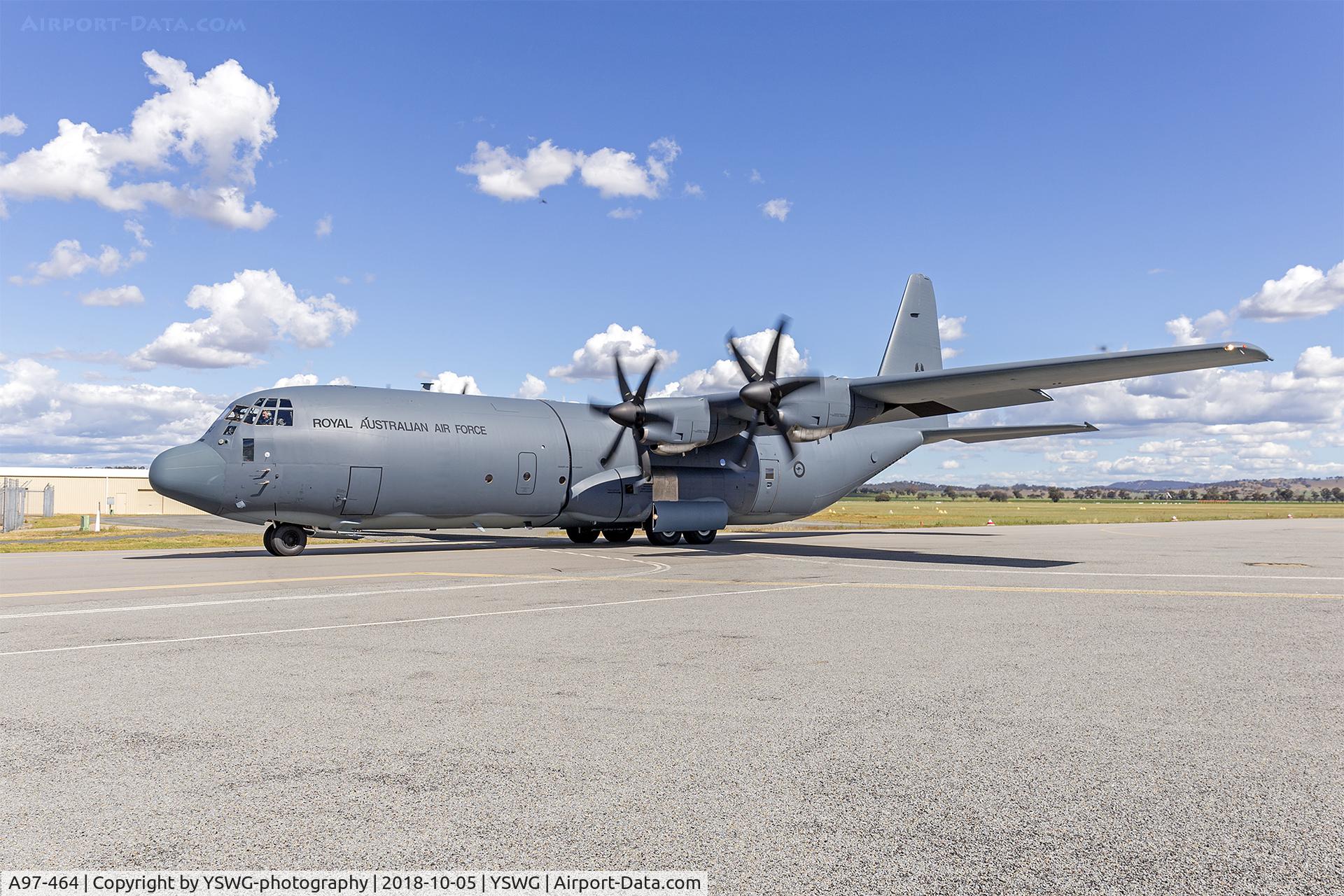 A97-464, 1998 Lockheed Martin C-130J-30 Super Hercules C/N 382-5464, Royal Australian Air Force (A97-464) Lockheed Martin C-130J Hercules taxiing at Wagga Wagga Airport.
