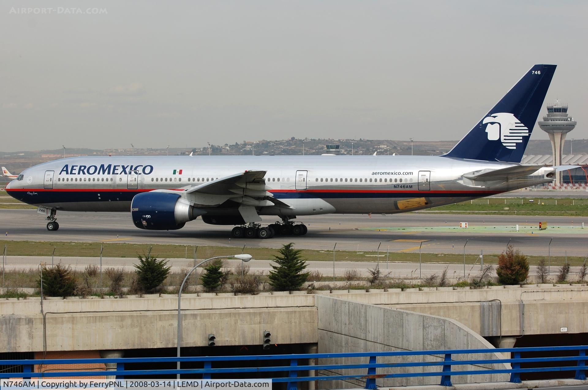 N746AM, 2006 Boeing 777-2Q8 C/N 32719, Aeromexico B772 leaving MAD