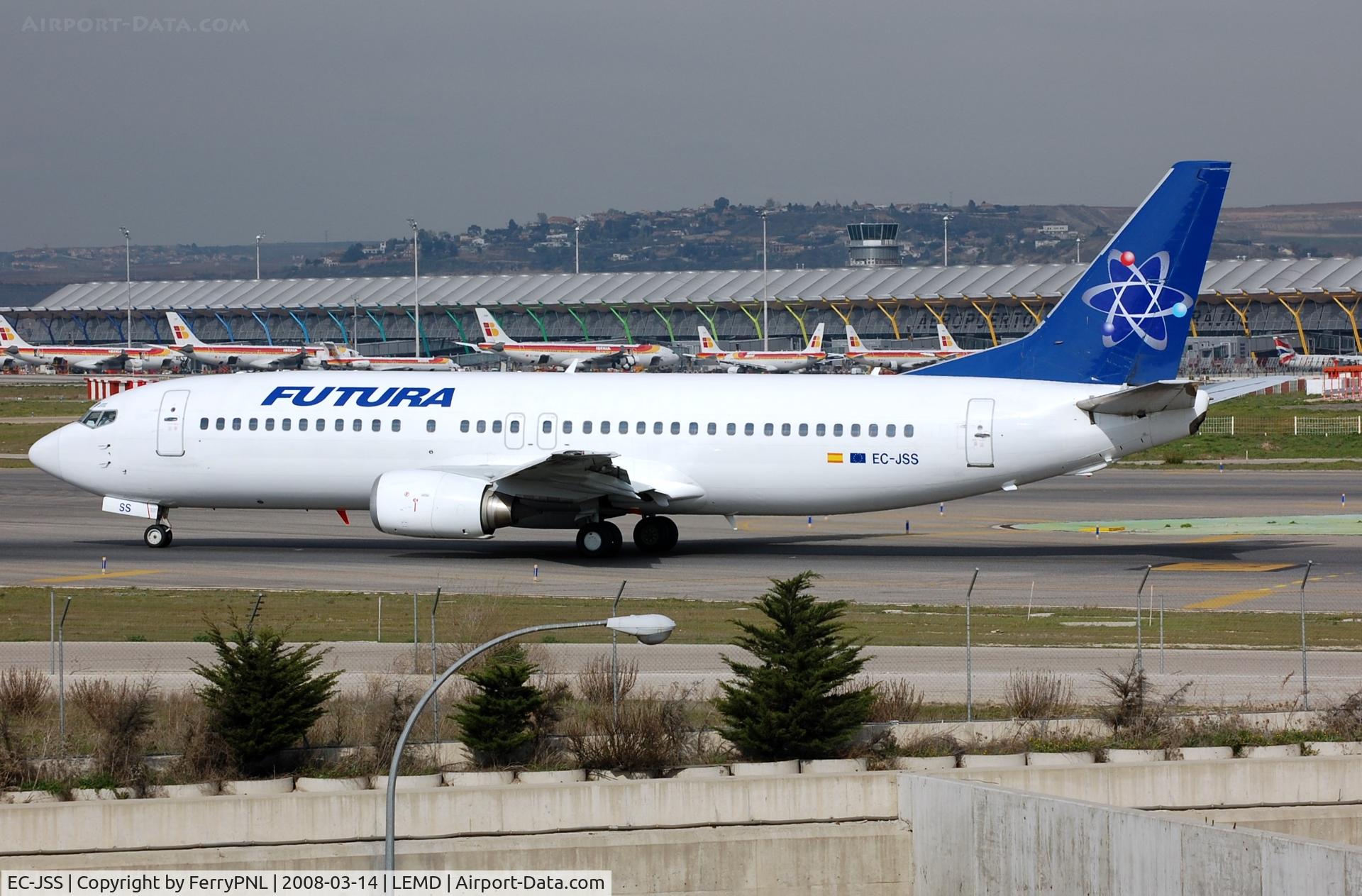 EC-JSS, 1989 Boeing 737-4K5 C/N 24128, Futura B734 taxying for departure