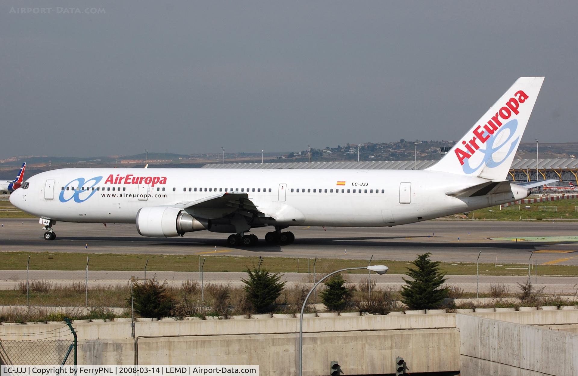 EC-JJJ, 1995 Boeing 767-328/ER C/N 27428/586, Air Europa leased this frame from Royal Brunei and used it for 4 years. Frame moved on to Amazon Prime Air as a freighter.