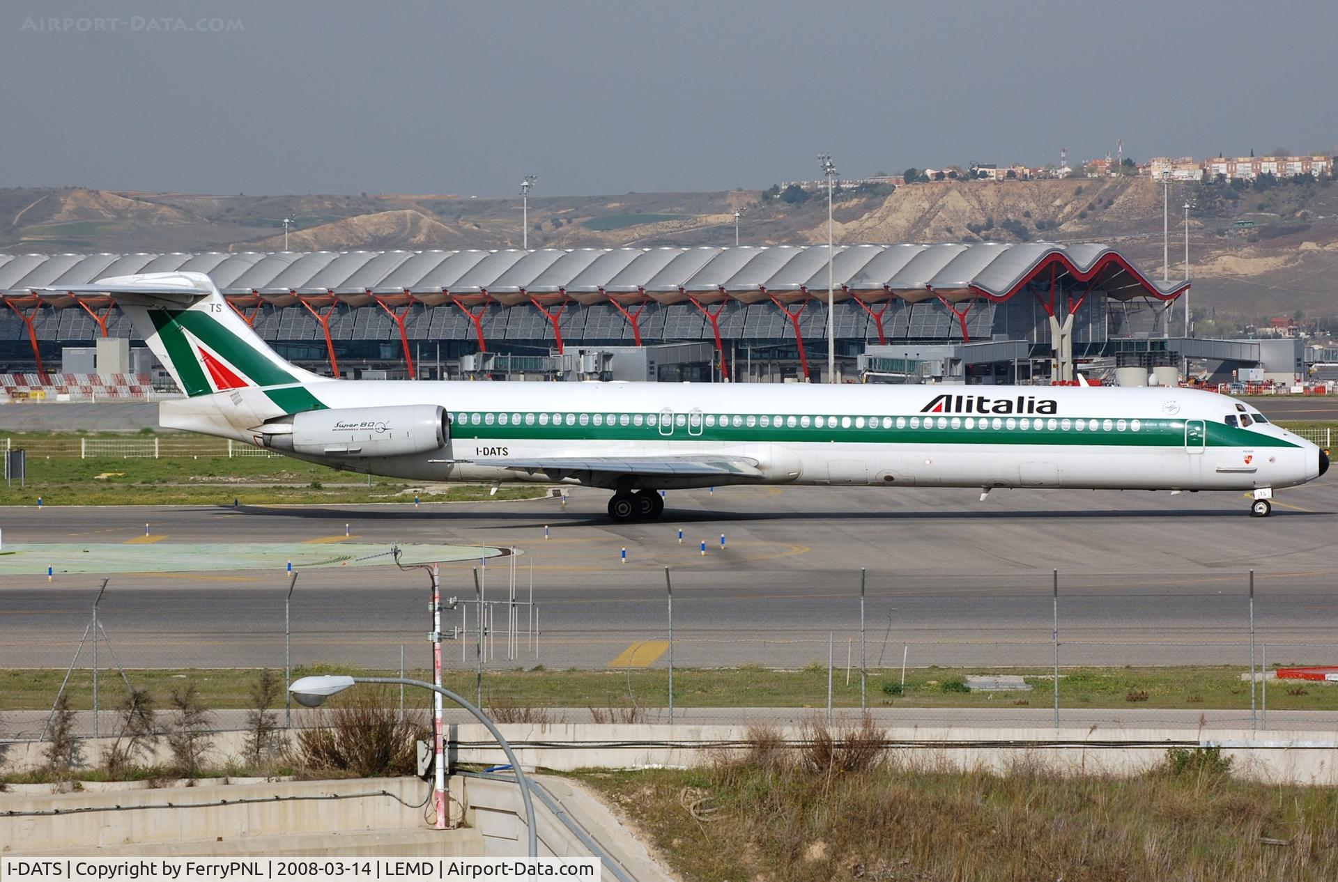 I-DATS, 1995 McDonnell Douglas MD-82 (DC-9-82) C/N 53235, Alitalia MD82 arriving in MAD