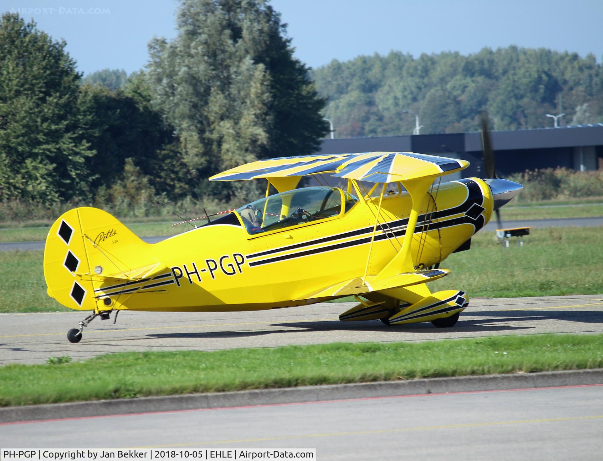PH-PGP, Pitts S-2A Special C/N 2186, Lelystad Airport