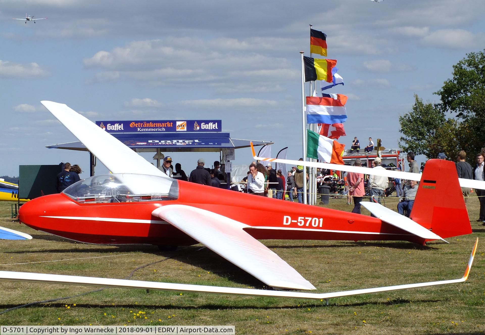 D-5701, 1966 Schleicher ASK-13 C/N 13001, Schleicher ASK-13 at the 2018 Flugplatzfest Wershofen
