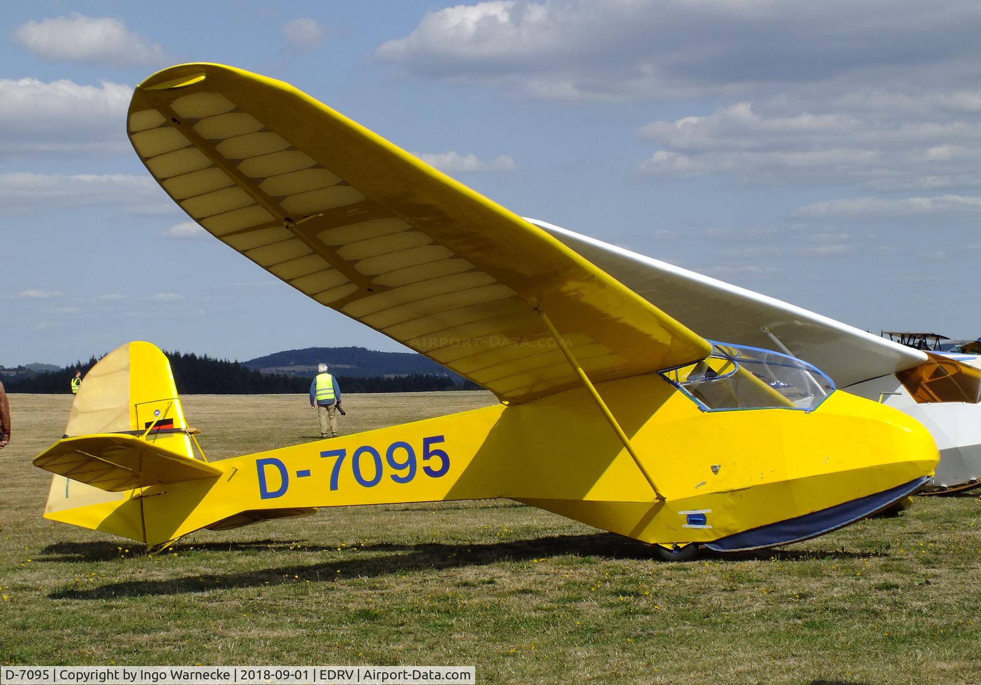 D-7095, 1967 Raab Doppelraab VI C/N 002, Raab Doppelraab V at the 2018 Flugplatzfest Wershofen
