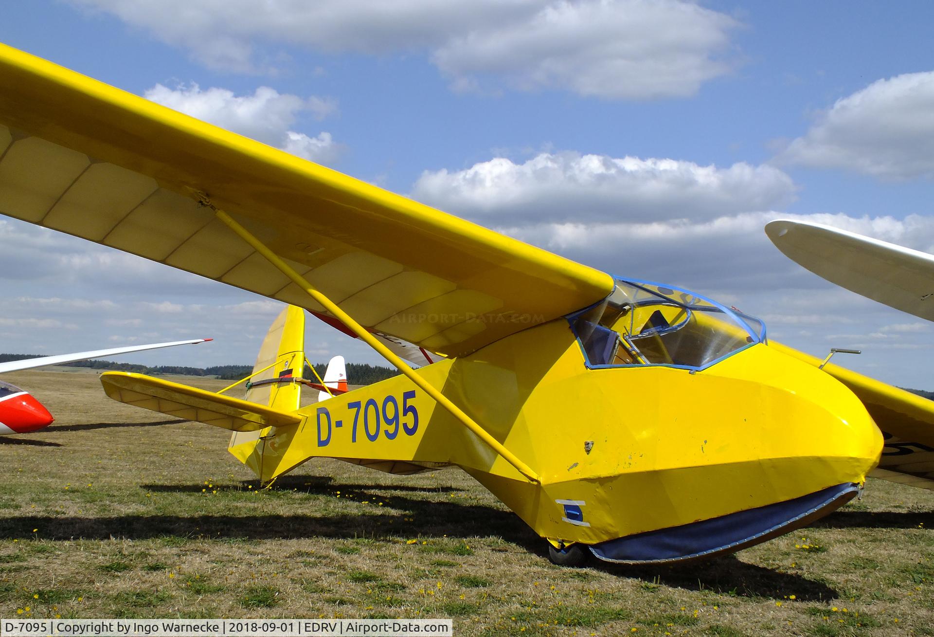 D-7095, 1967 Raab Doppelraab VI C/N 002, Raab Doppelraab V at the 2018 Flugplatzfest Wershofen