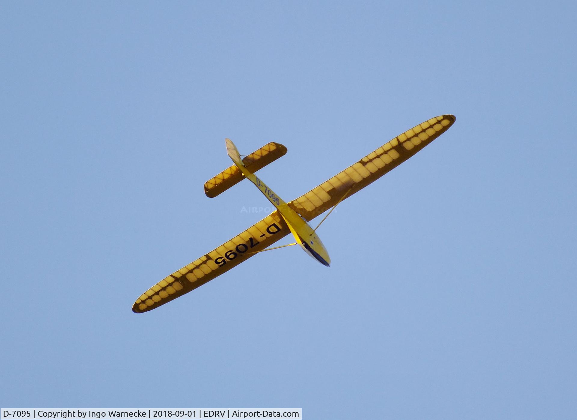 D-7095, 1967 Raab Doppelraab VI C/N 002, Raab Doppelraab V at the 2018 Flugplatzfest Wershofen