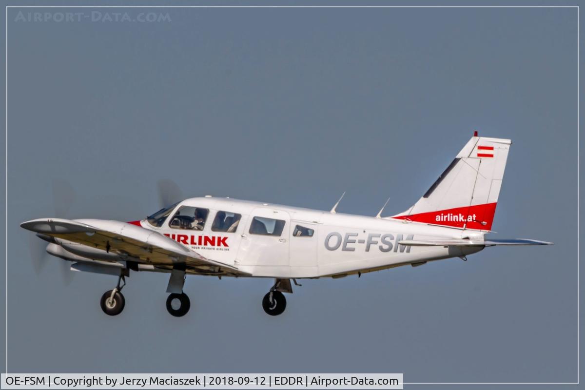 OE-FSM, Piper PA-34-200T C/N 34-7970359, Piper PA-34-200T