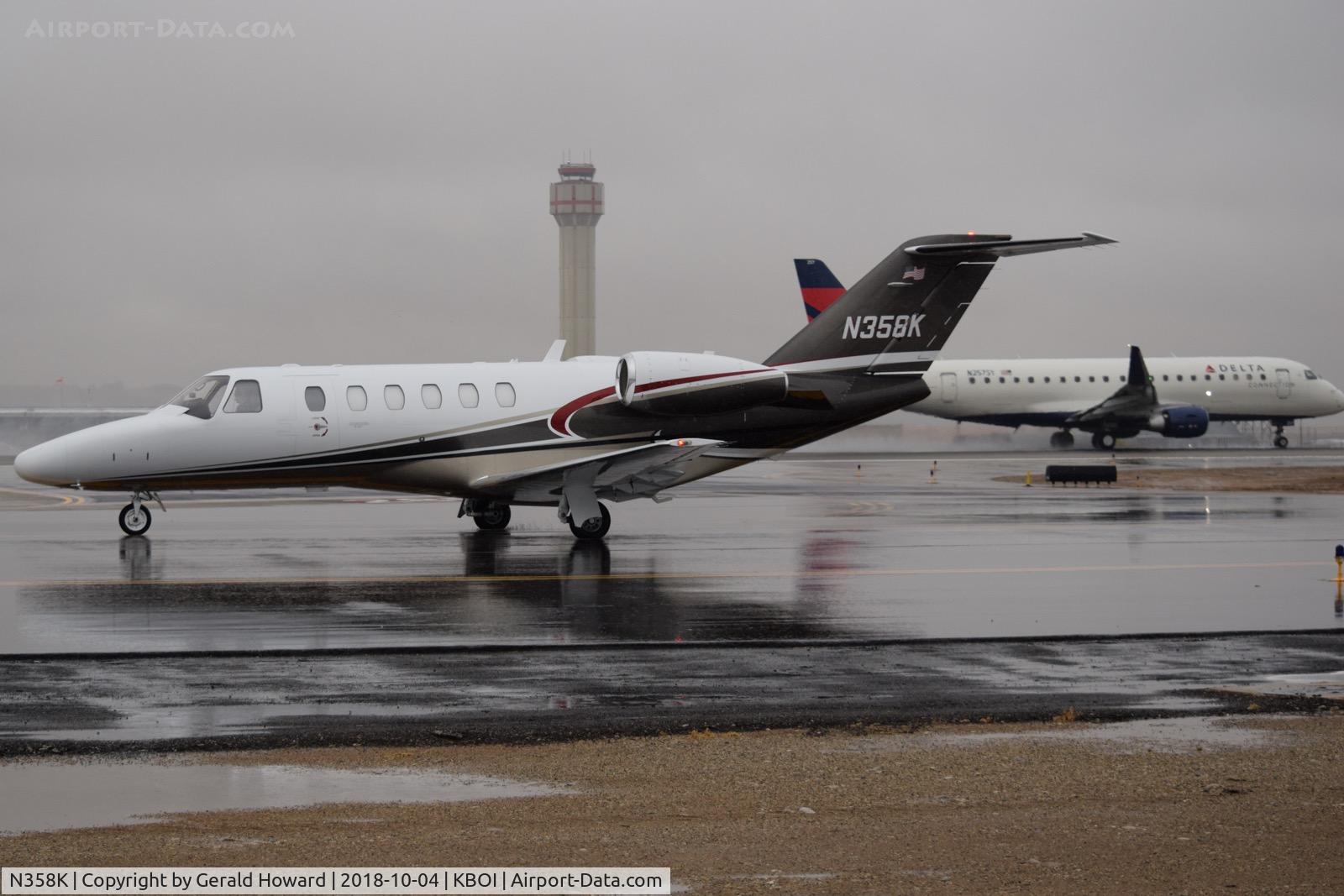N358K, 2004 Cessna 525 CitationJet CJ1 C/N 525-0527, Taxiing on Alpha.