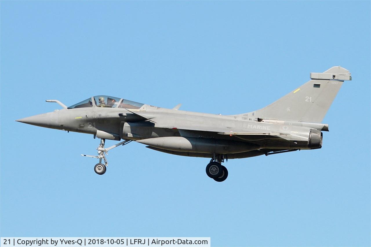 21, Dassault Rafale M C/N 21, Dassault Rafale M,  On final rwy 26, Landivisiau naval air base (LFRJ)