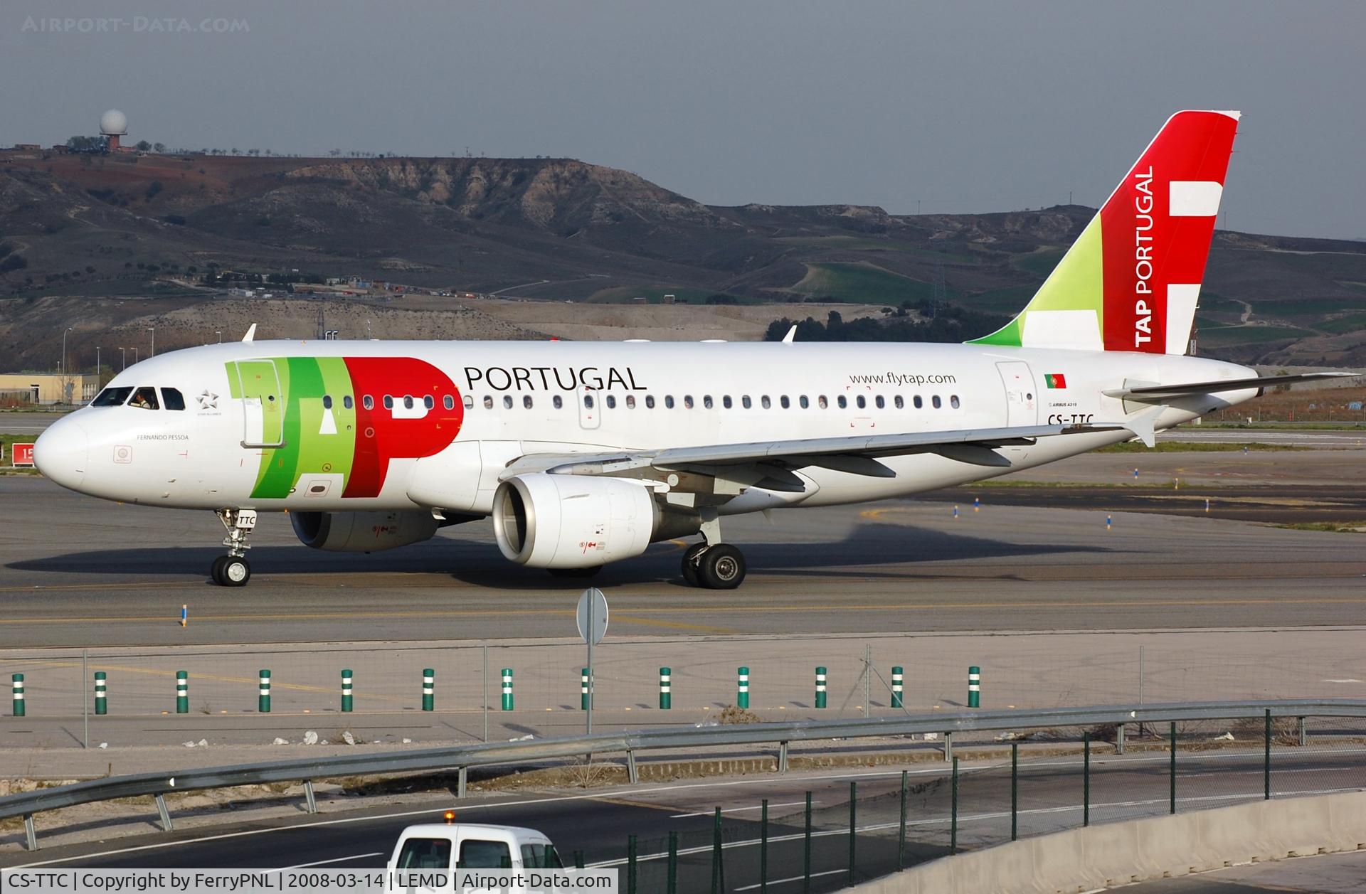 CS-TTC, 1997 Airbus A319-111 C/N 763, Air Portugal A319 departing for LIS