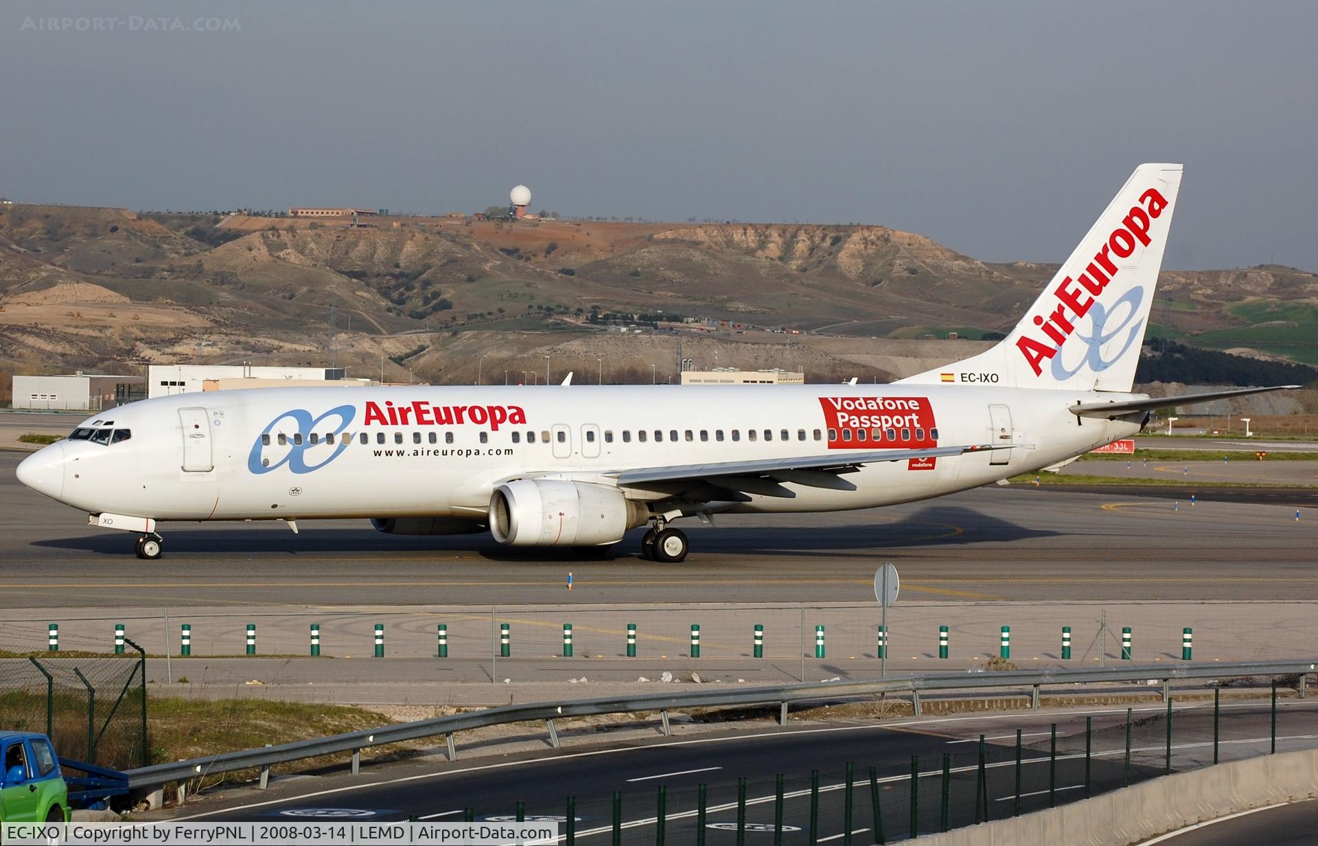 EC-IXO, 2000 Boeing 737-883 C/N 30467, AEA B738 returned to its owner SAS as LN-RPO