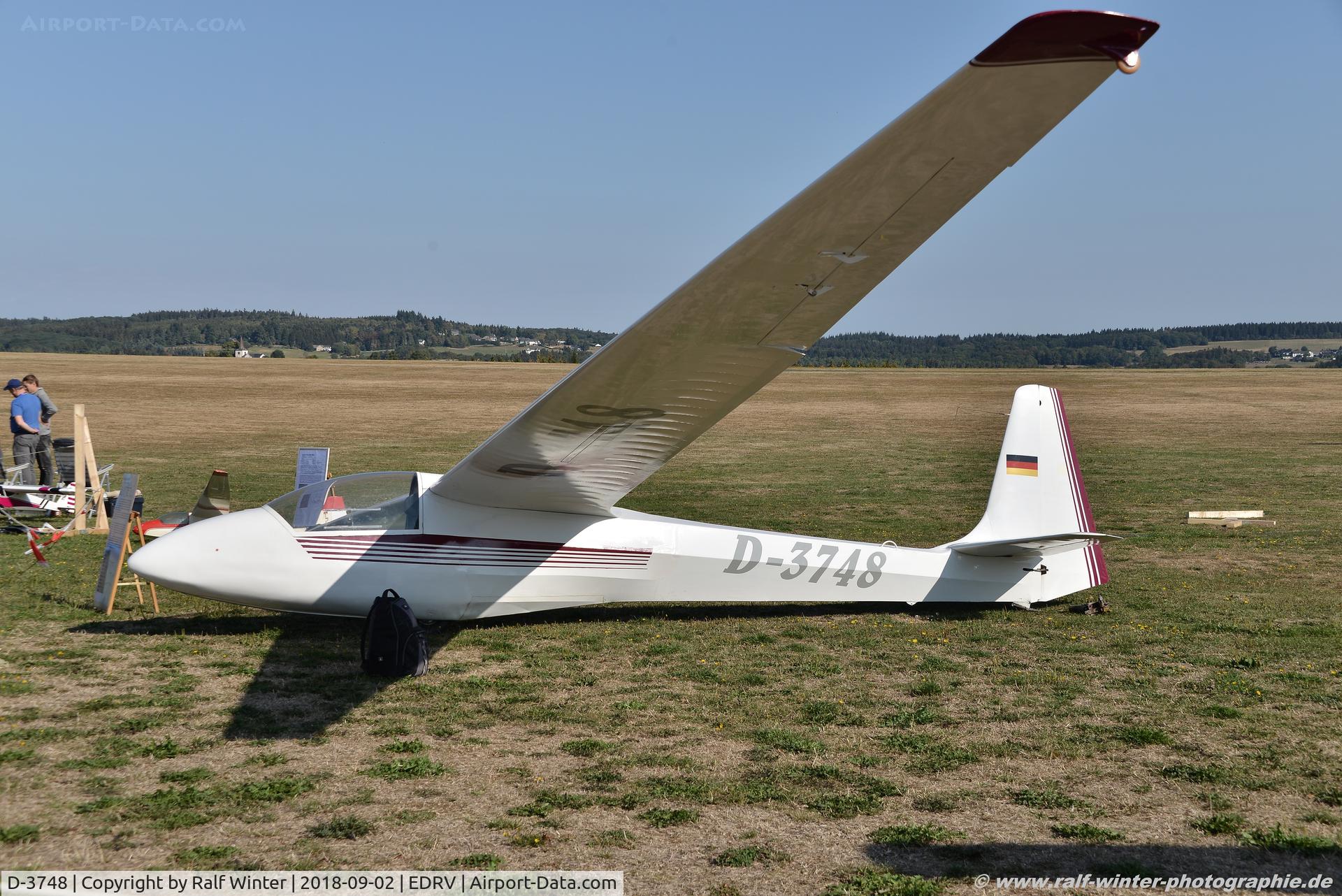D-3748, 1975 Schleicher ASK-18 C/N 18020, Schleicher ASK-18 - SFG Wershofen - 18020 - D-3748 - 02.09.2018 - EDRV