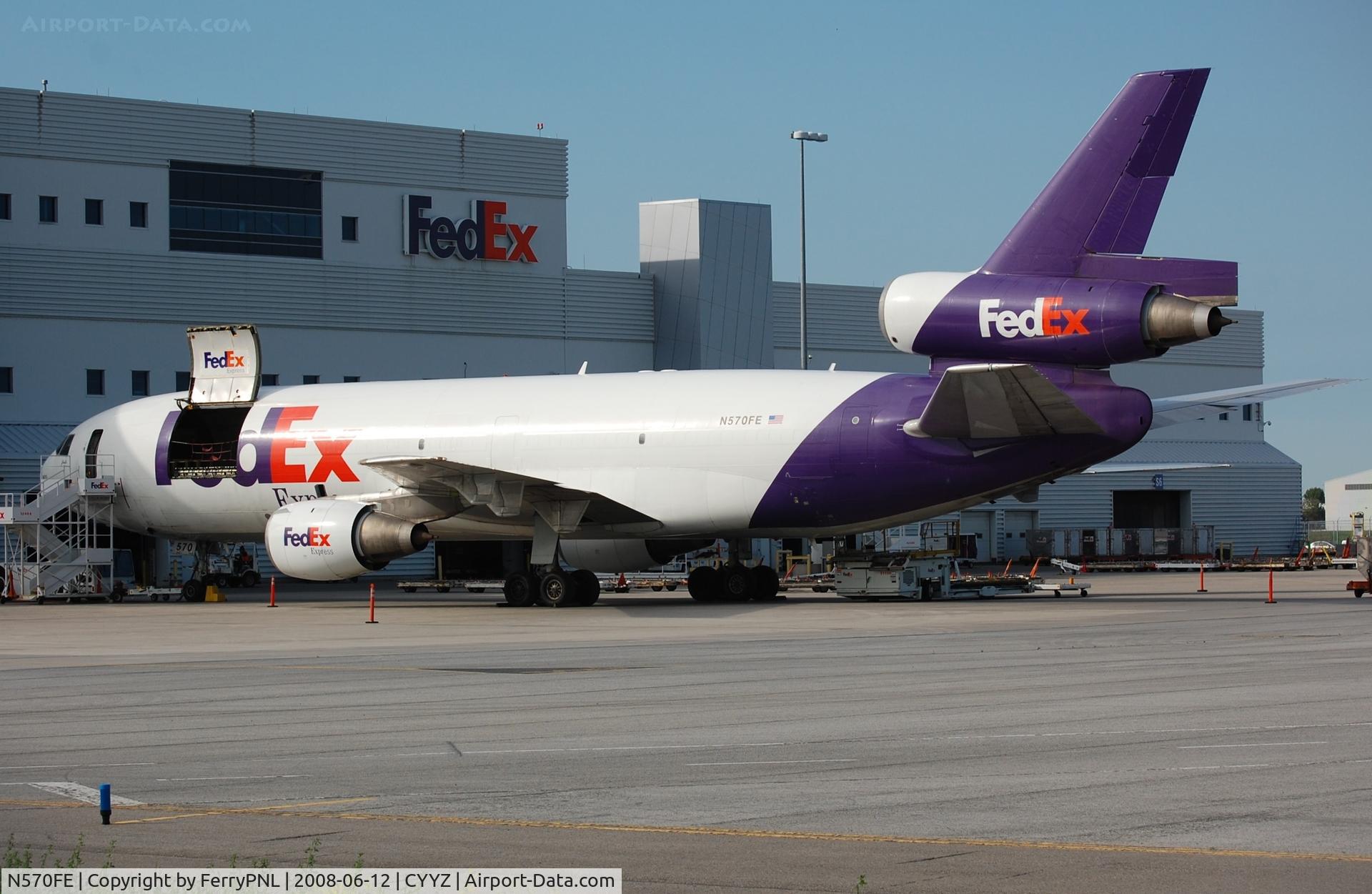 N570FE, 1980 McDonnell Douglas DC-10-10F C/N 47829, Fedex MD10 parked in YYZ
