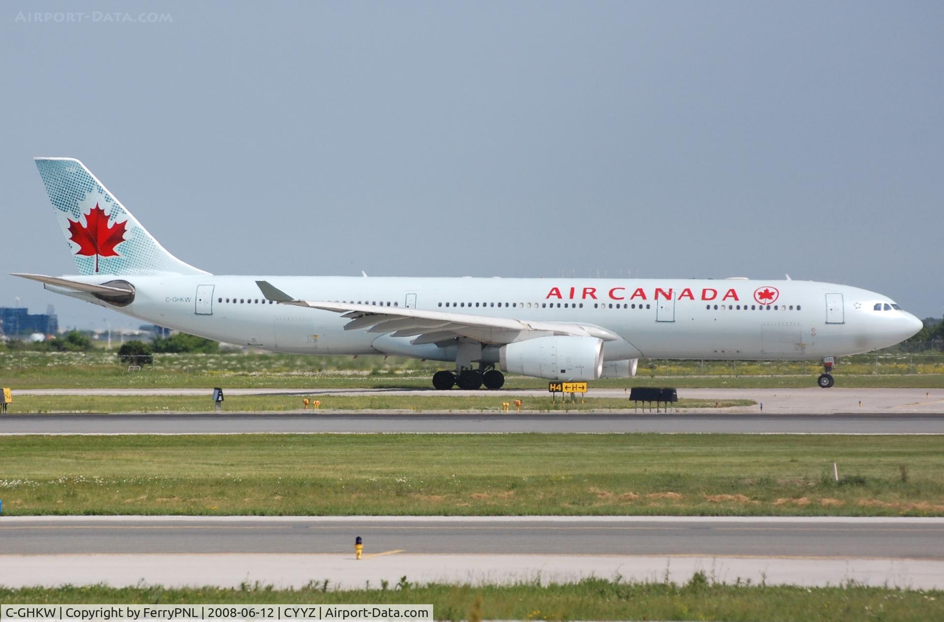 C-GHKW, 2001 Airbus A330-343 C/N 0408, Arrival of Air Canada A333