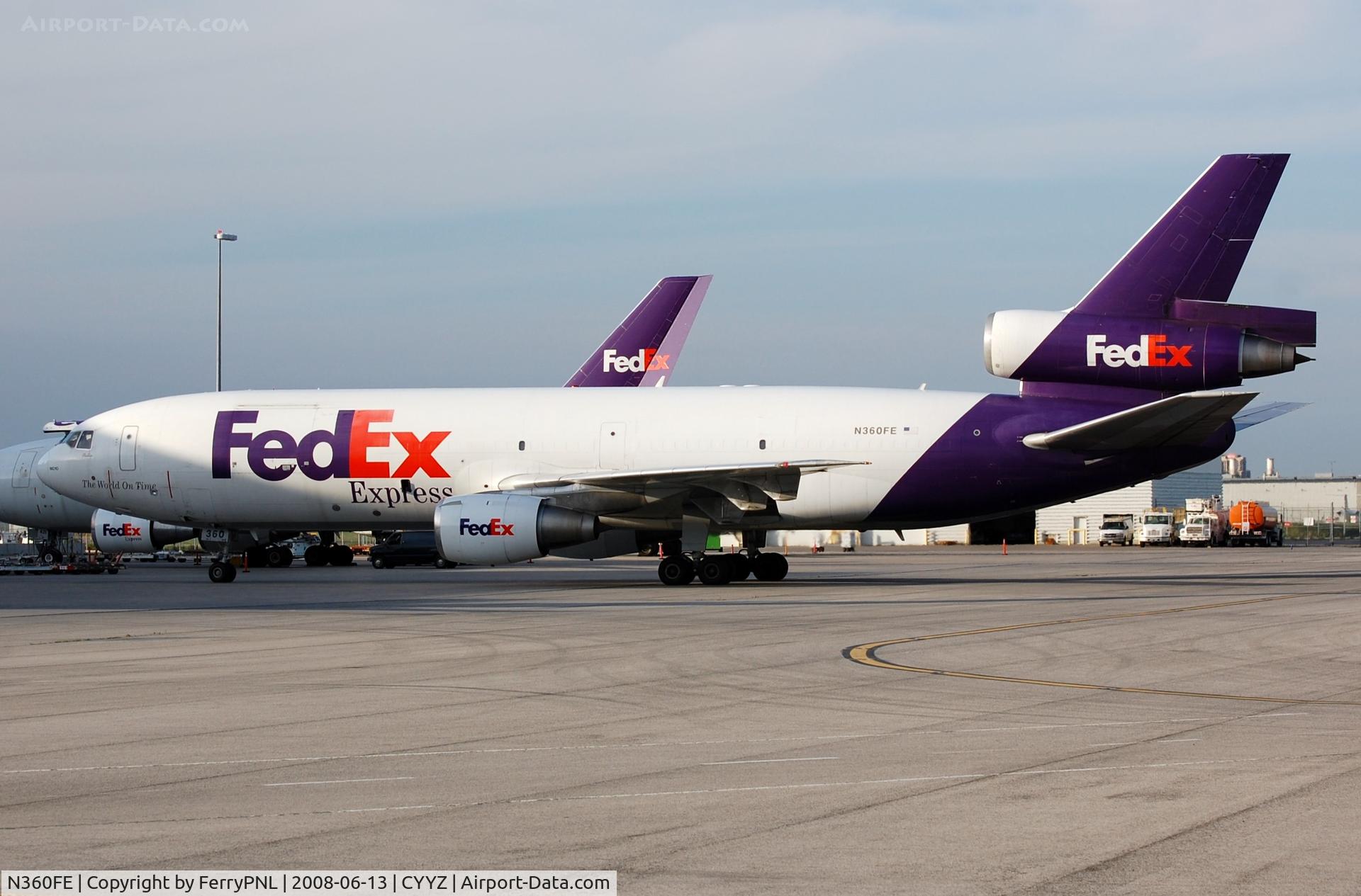 N360FE, 1980 McDonnell Douglas MD-10-10F C/N 46636, Fedex MD10 arriving on its ramp