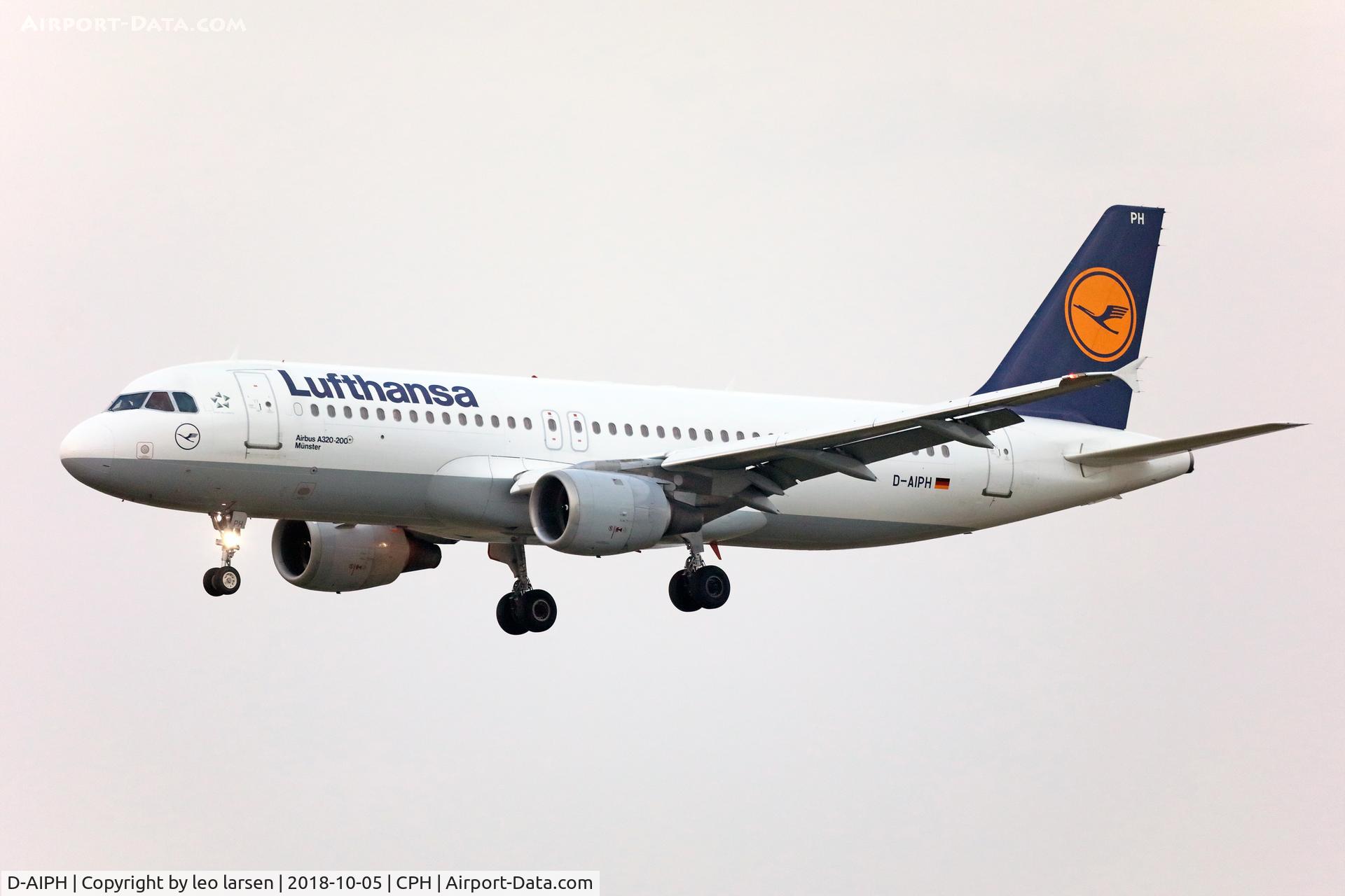 D-AIPH, 1989 Airbus A320-211 C/N 0086, Copenhagen 5.10.2018