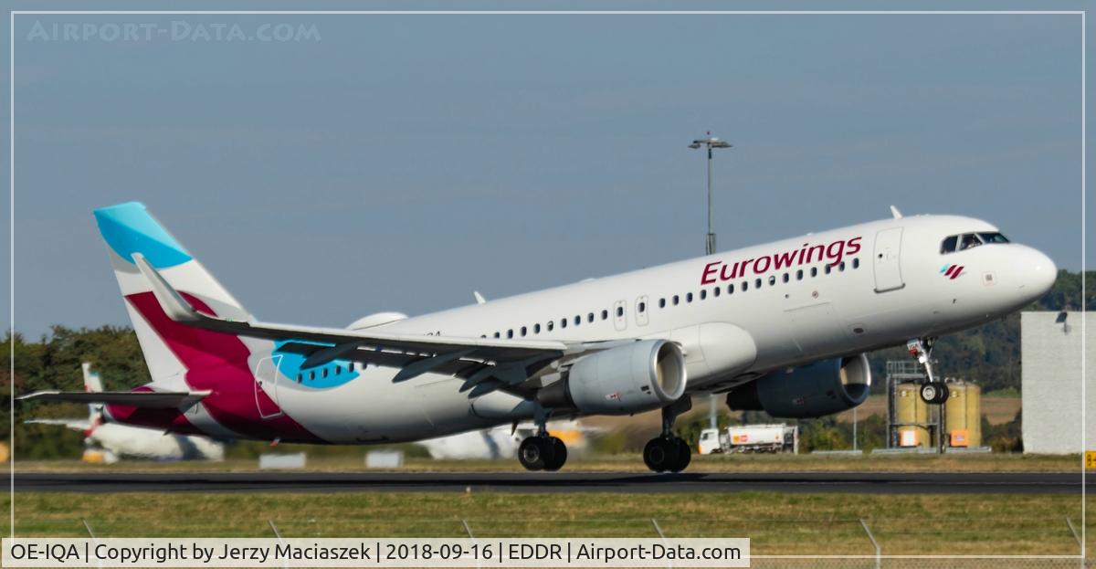 OE-IQA, 2016 Airbus A320-214 C/N 6992, Airbus A320-214