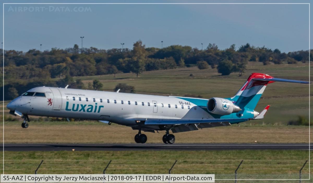 S5-AAZ, 2001 Canadair CRJ-700 (CL-600-2C10) Regional Jet C/N 10014, Canadair CRJ-700
