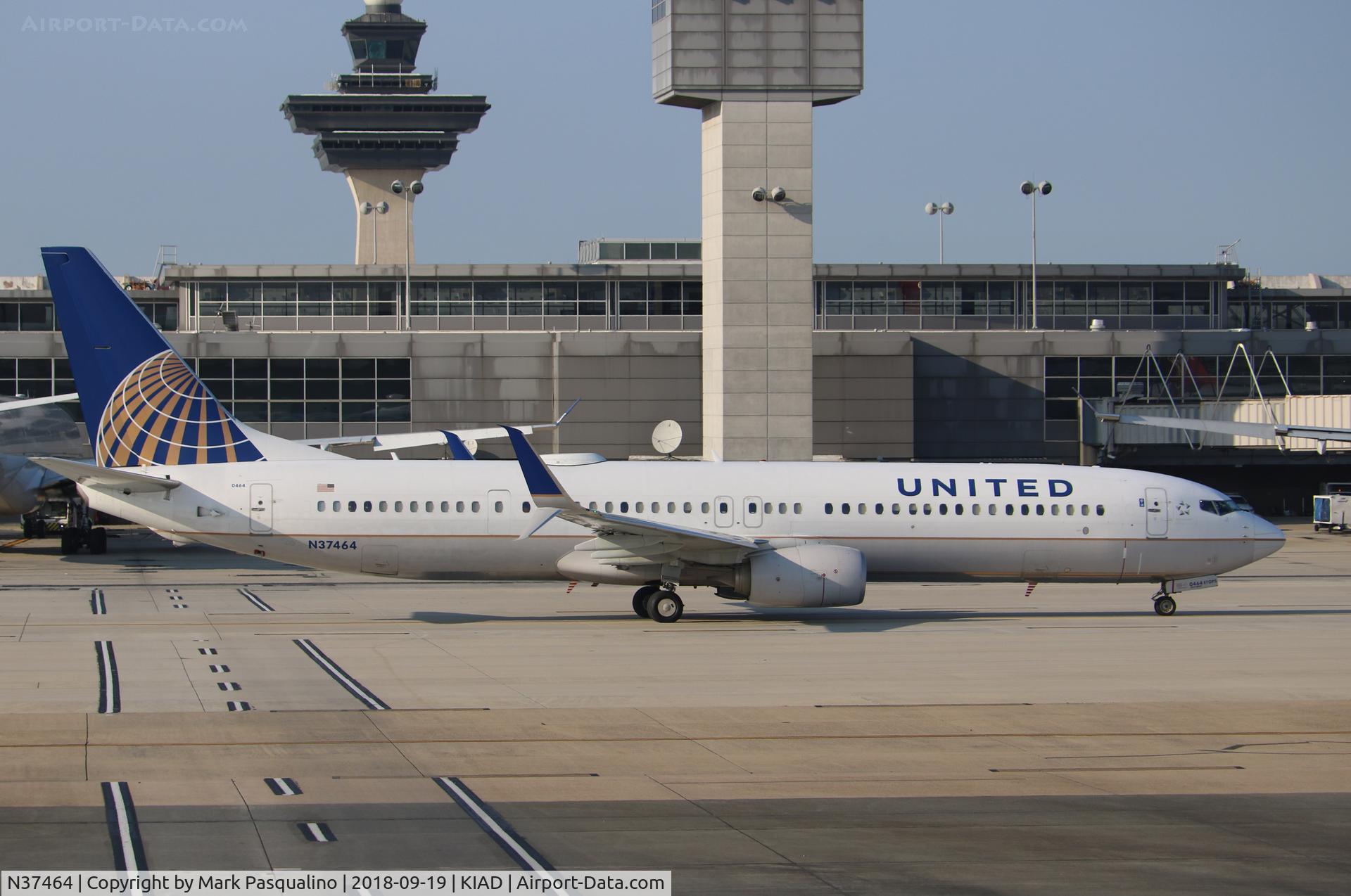 N37464, 2012 Boeing 737-924/ER C/N 41745, Boeing 737-924/ER
