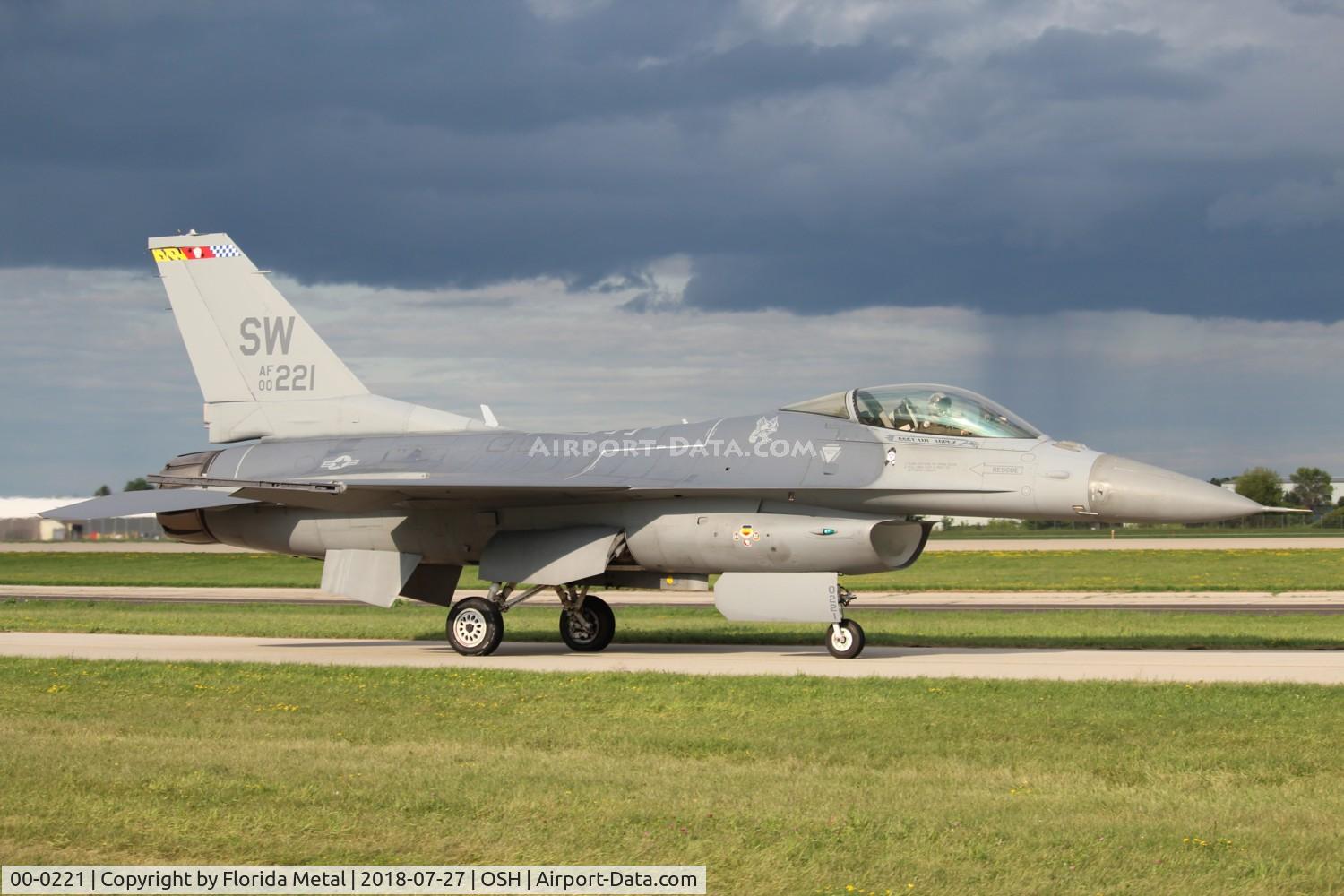 00-0221, Lockheed Martin F-16CM Fighting Falcon C/N CC-183, F-16CM