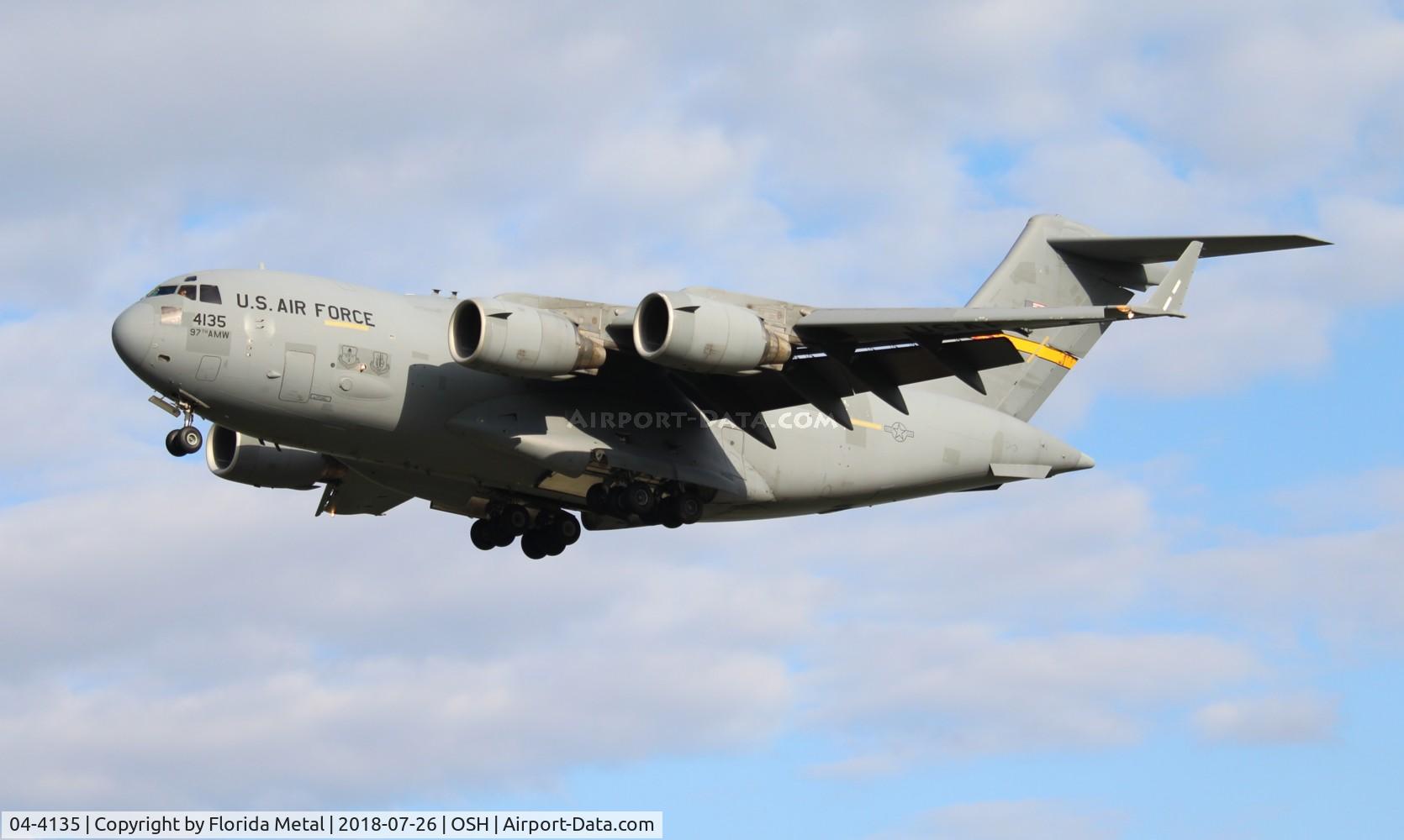04-4135, 2005 Boeing C-17A Globemaster III C/N P-135, C-17A
