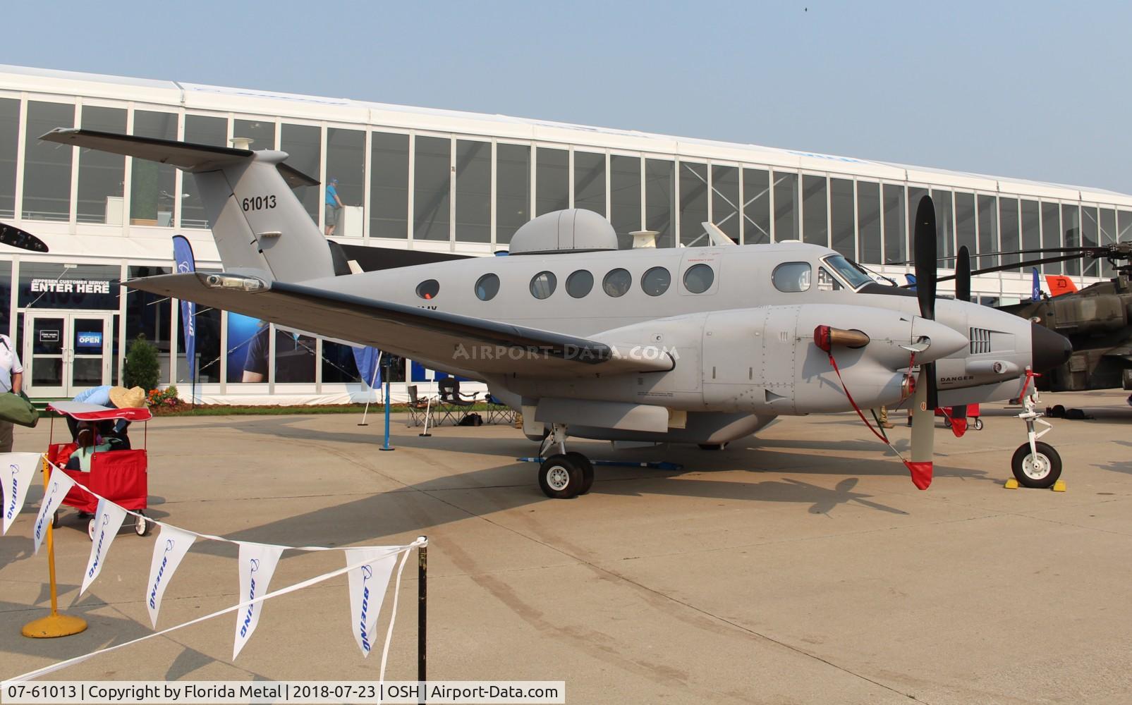 07-61013, 1988 Beech C-12 C/N FA-144, Beech C-12
