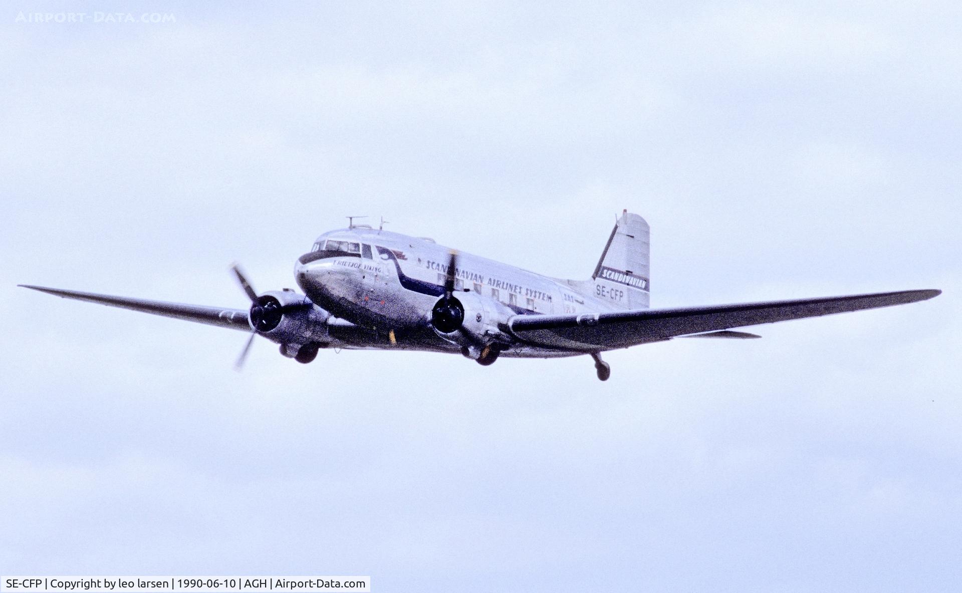 SE-CFP, 1943 Douglas DC-3C (C-47A-60-DL) C/N 13883, Aengelholm F.10 15.6.1990