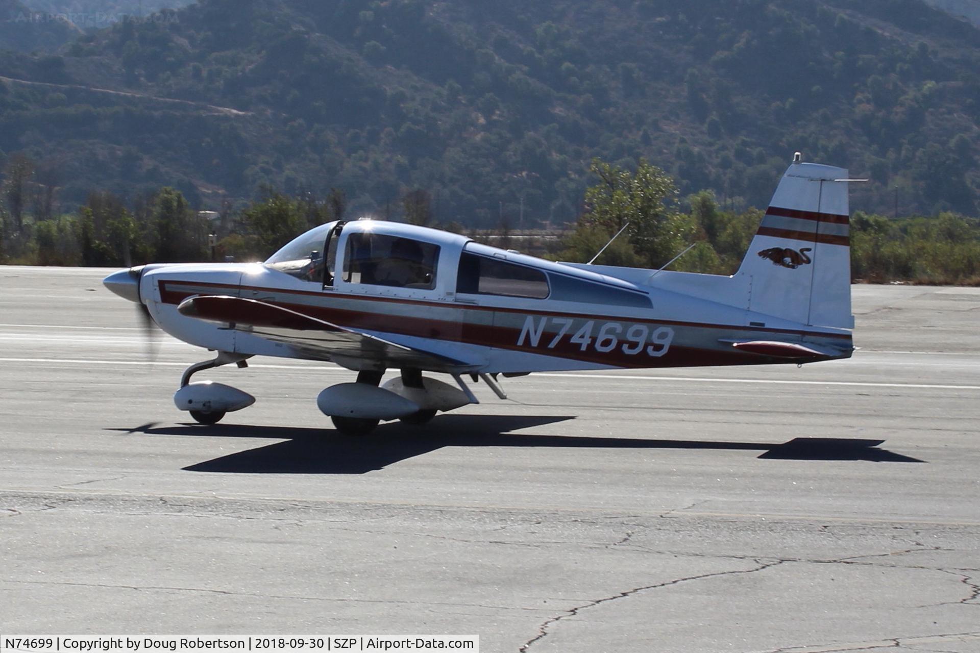N74699, 1976 Grumman American AA-5B Tiger C/N AA5B0355, 1976 Grumman American AA-5B TIGER, Lycoming O&VO-360 180 Hp, taxi to Transient Ramp