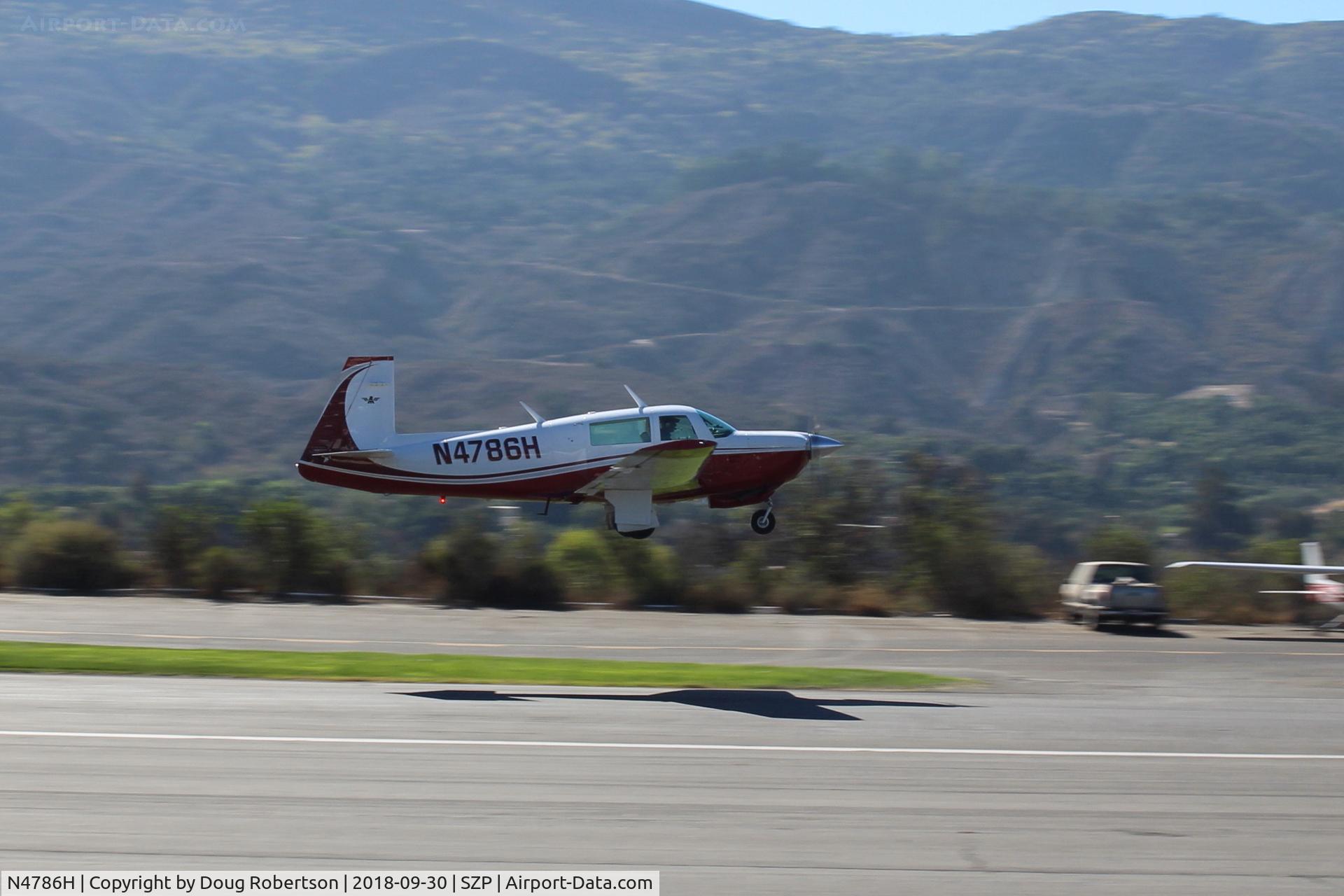 N4786H, 1979 Mooney M20J 201 C/N 24-0876, 1979 Mooney M20J 201, Lycoming IO-360-A&C 200 Hp, takeoff climb Rwy 22