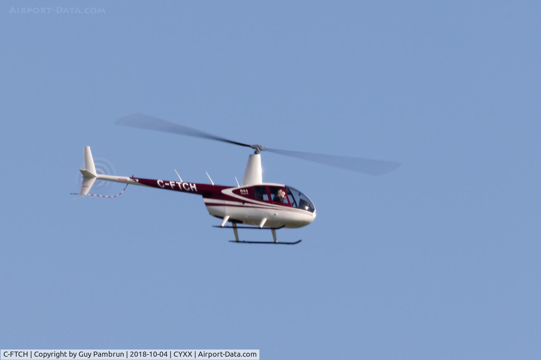 C-FTCH, 2018 Robinson R44 II C/N 14215, Landing