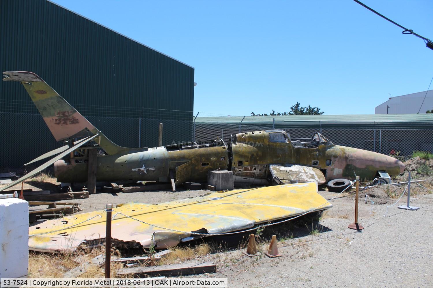53-7524, 1953 Republic RF-84F-35-RE Thunderflash C/N XXXX, RF-84F