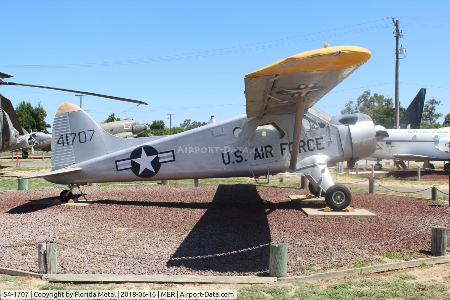 54-1707, 1954 De Havilland Canada U-6A Beaver C/N 853, U-6A Beaver