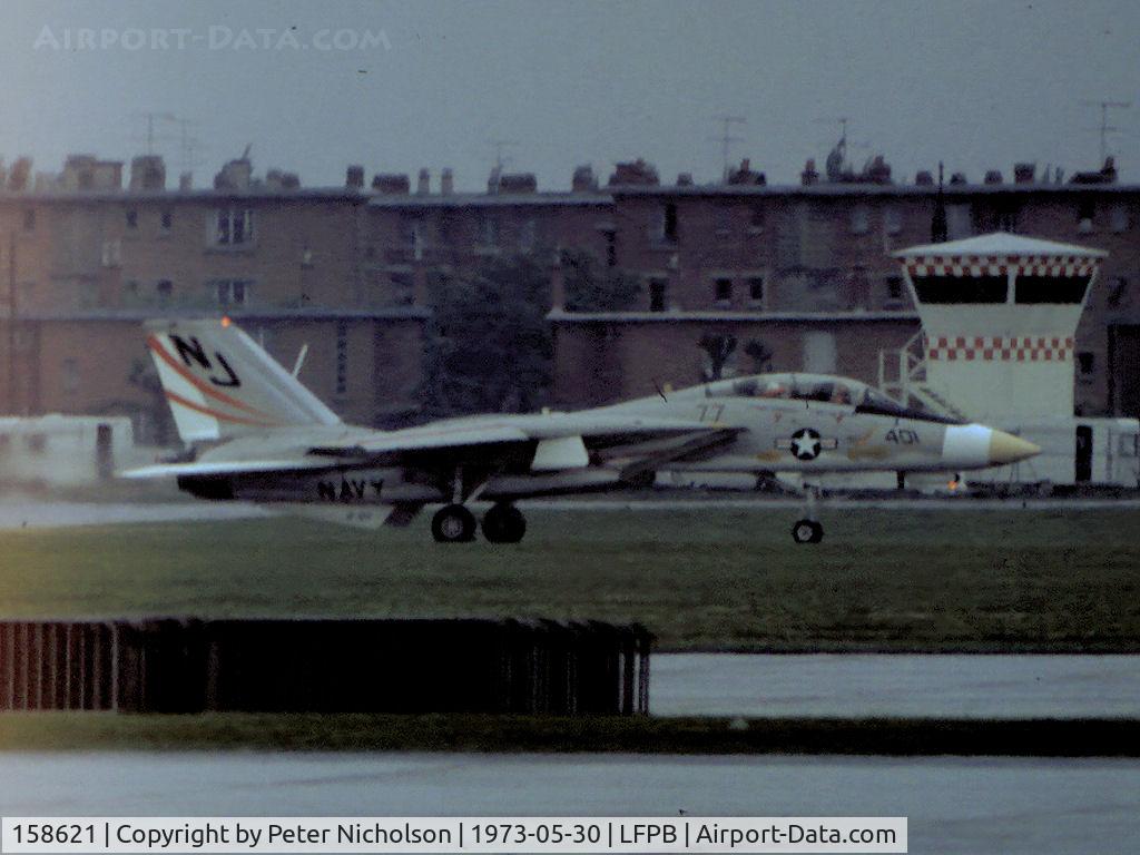 158621, Grumman F-14A Tomcat C/N 22, F-14A Tomcat of Fighter Squadron VF-124 at NAS Miramar on display at the 1973 Paris Air Show at le Bourget.