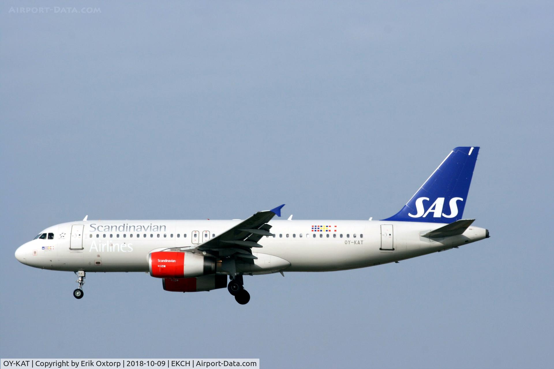 OY-KAT, 2007 Airbus A320-232 C/N 3192, OY-KAT landing rw 22L