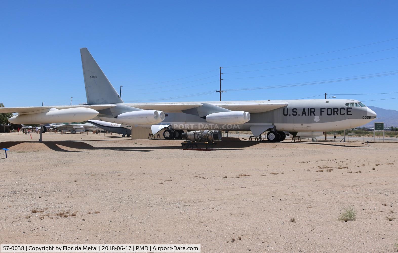57-0038, 1958 Boeing B-52F-105-BO Stratofortress C/N 17432, B-52F