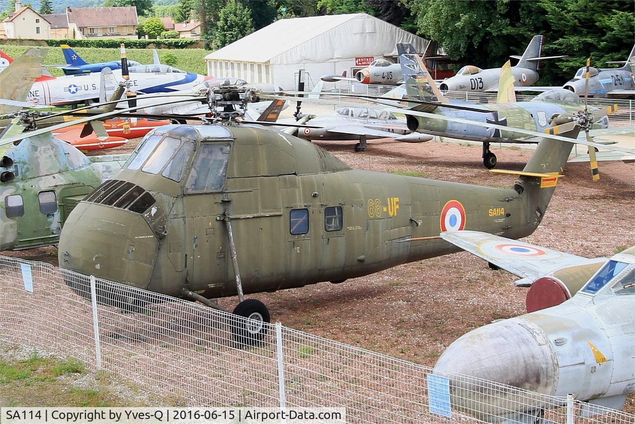 SA114, Sikorsky H-34A Choctaw C/N SA114, Sikorsky H-34A Choctaw, Savigny-Les Beaune Museum
