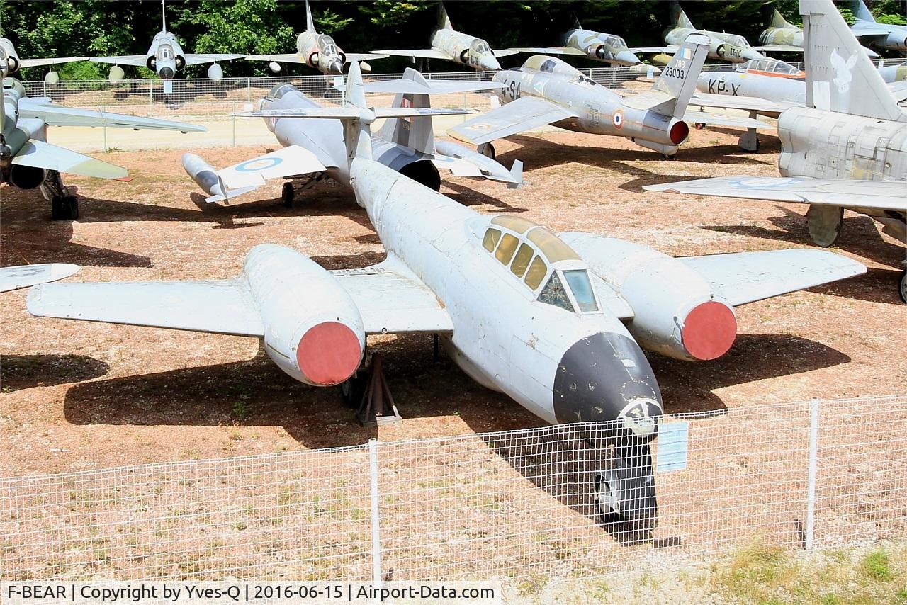 F-BEAR, Gloster Meteor T.7 C/N G-7133, Gloster Meteor T.7, Savigny-Les Beaune Museum
