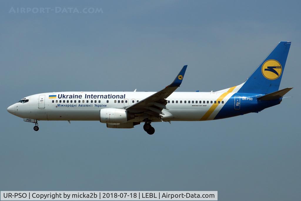 UR-PSO, 2001 Boeing 737-8Q8 C/N 30628, Landing