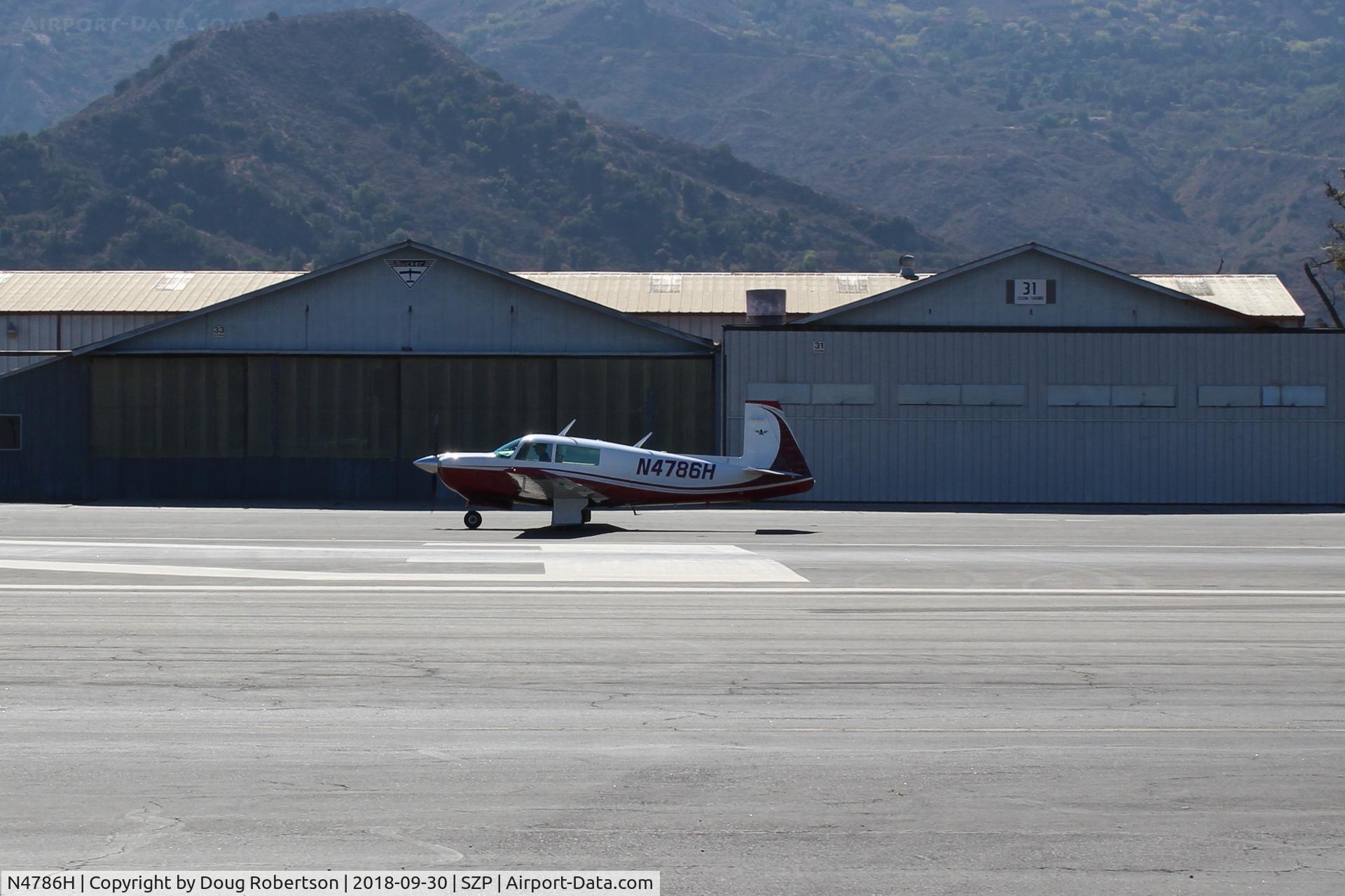 N4786H, 1979 Mooney M20J 201 C/N 24-0876, 1979 Mooney M20J 201, Lycoming IO-360 A&C 200 Hp, taxi to hangar