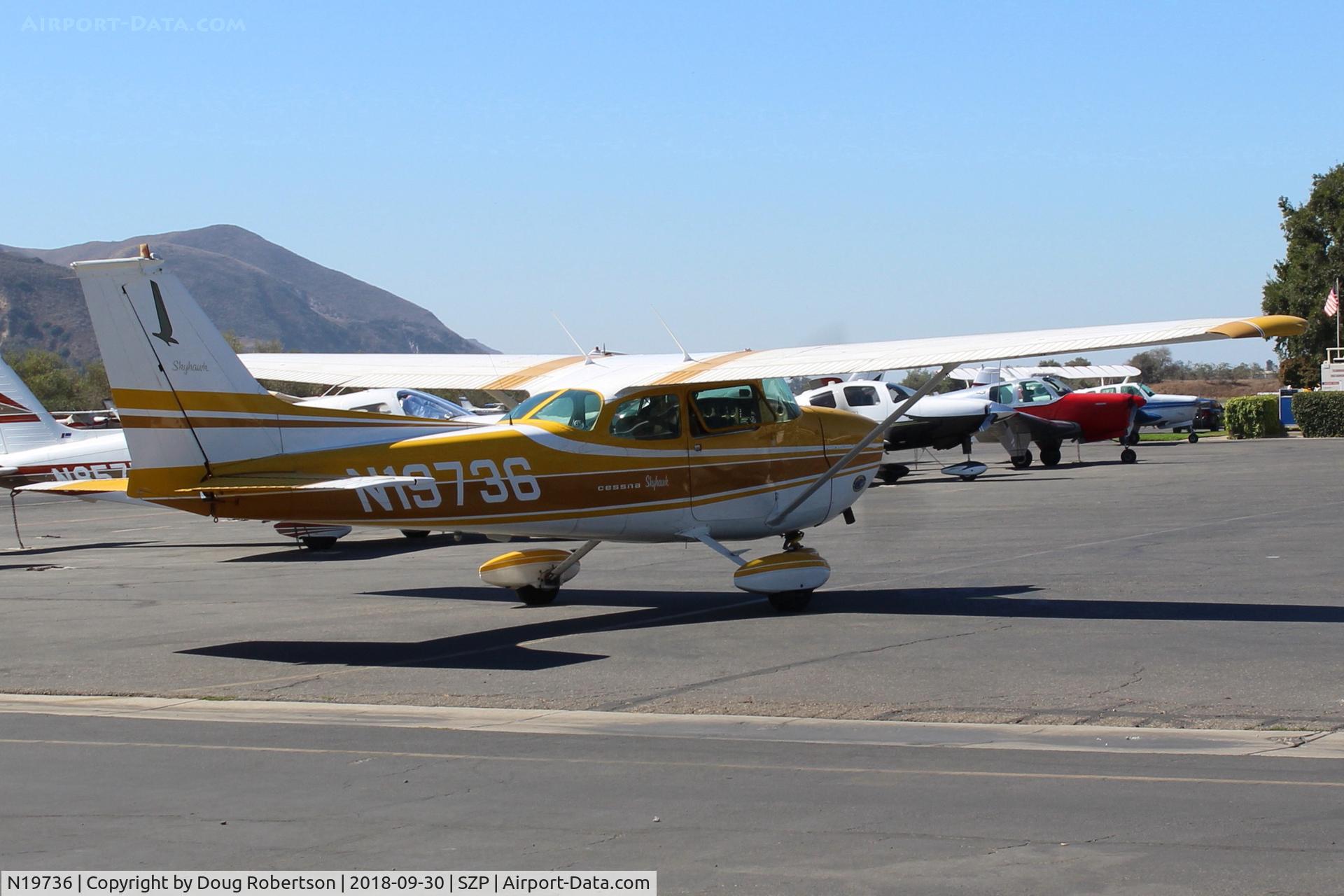 N19736, 1972 Cessna 172L C/N 17260710, 1972 Cessna 172L SKYHAWK, Lycoming O-320-E2D 150 Hp, taxi