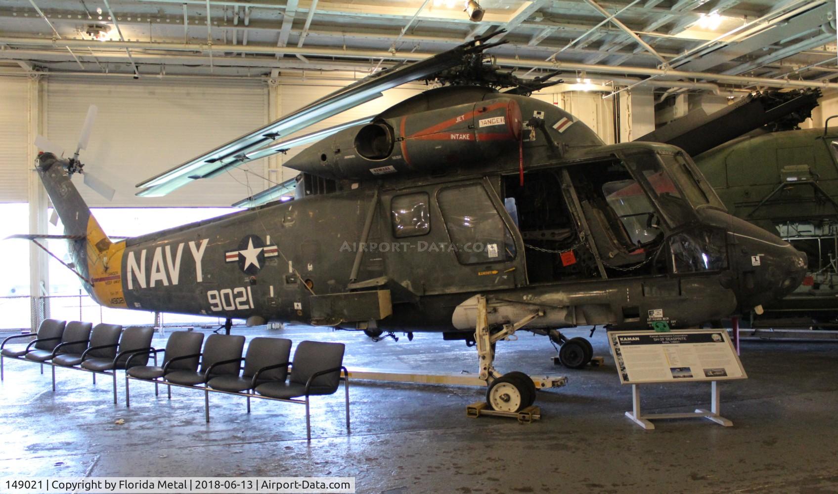 149021, Kaman SH-2F Seasprite C/N 25, SH-2F at USS Hornet