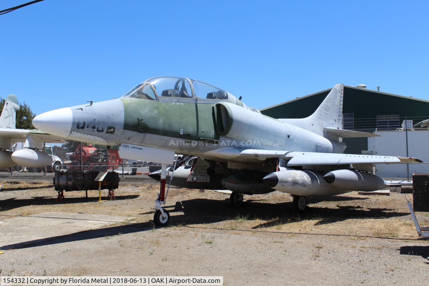 154332, Douglas TA-4J Skyhawk C/N 13720, TA-4J