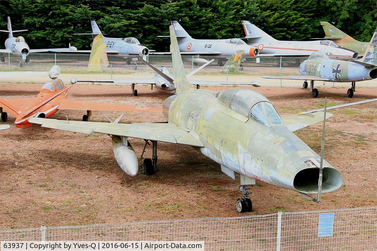 63937, 1956 North American F-100F Super Sabre C/N 243-213, North American F-100F Super Sabre, Savigny-Les Beaune Museum