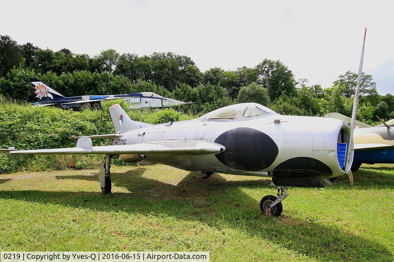 0219, Aero S-105 (MiG-19S) C/N 050219, Aero S-105 (MiG-19S), Savigny-Les Beaune Museum