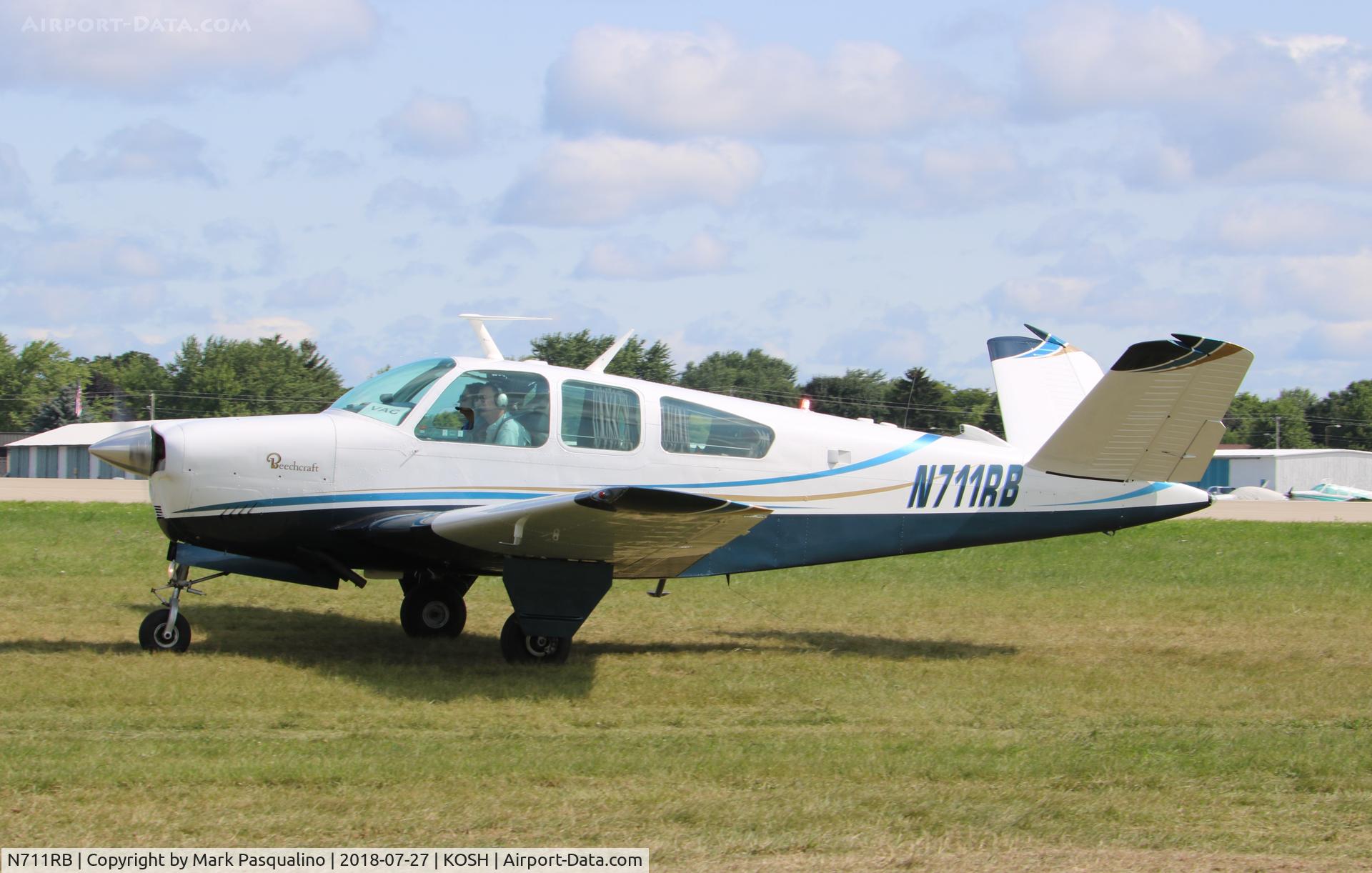 N711RB, 1969 Beech V35A Bonanza C/N D-9015, Beech V35A