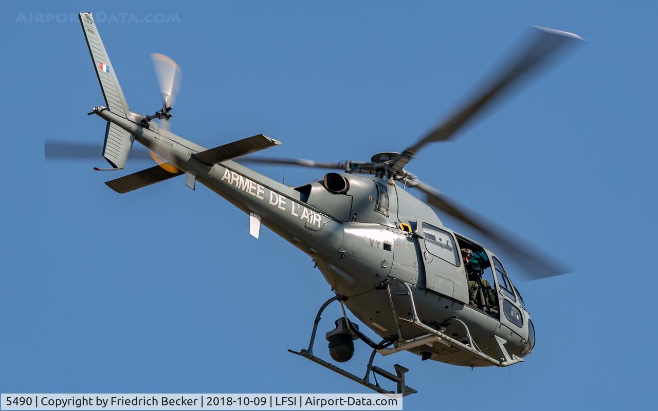 5490, Aérospatiale AS-555AN Fennec C/N 5490, on final
