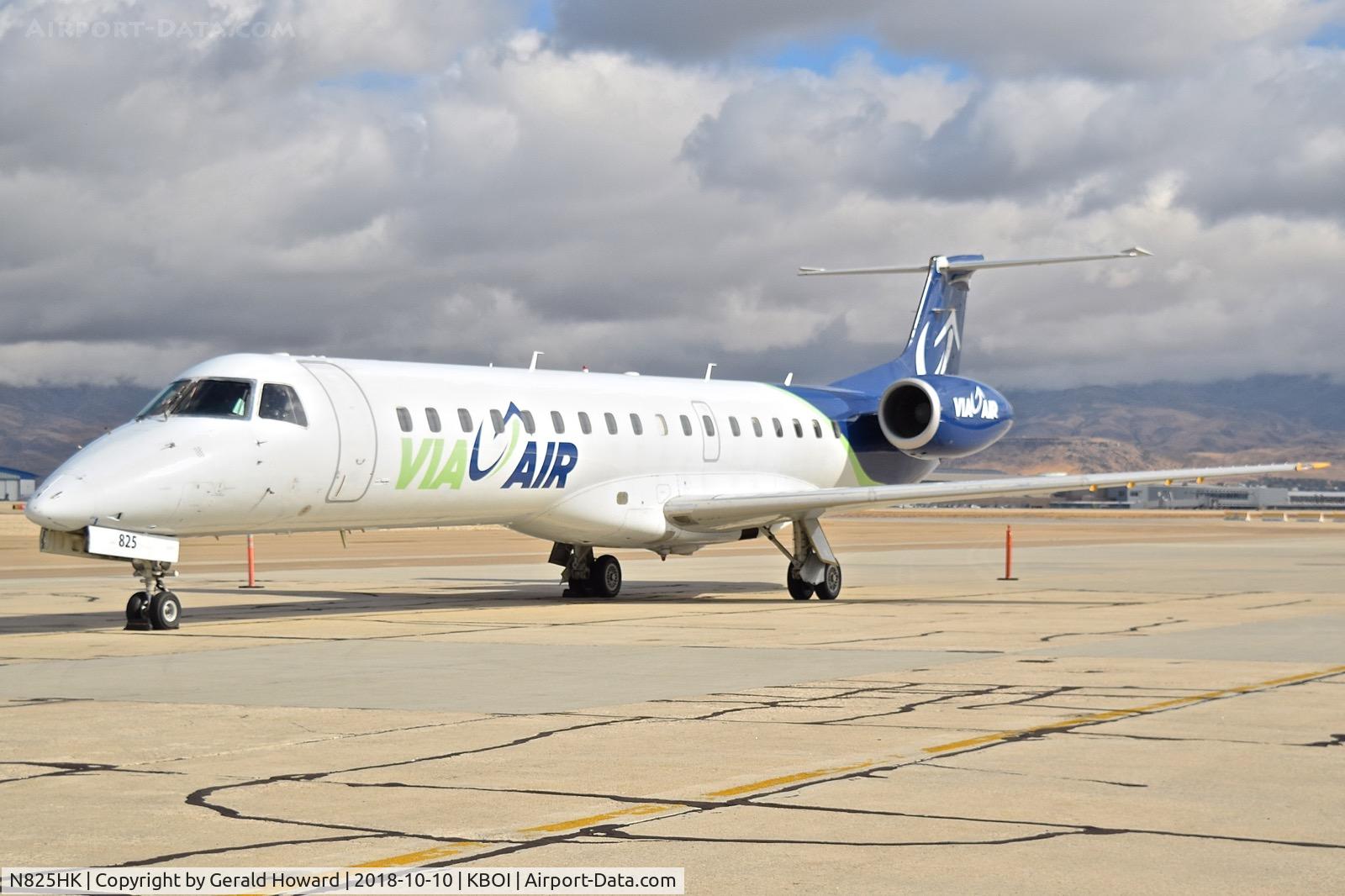 N825HK, 2001 Embraer EMB-145LU (ERJ-145LU) C/N 145510, Charter flight parked on the south GA ramp.