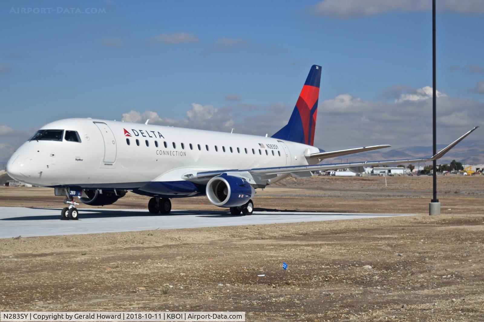 N283SY, 2018 Embraer 175LR (ERJ-170-200LR) C/N 17000748, Parked on the Skywest maintenance hangar ramp.